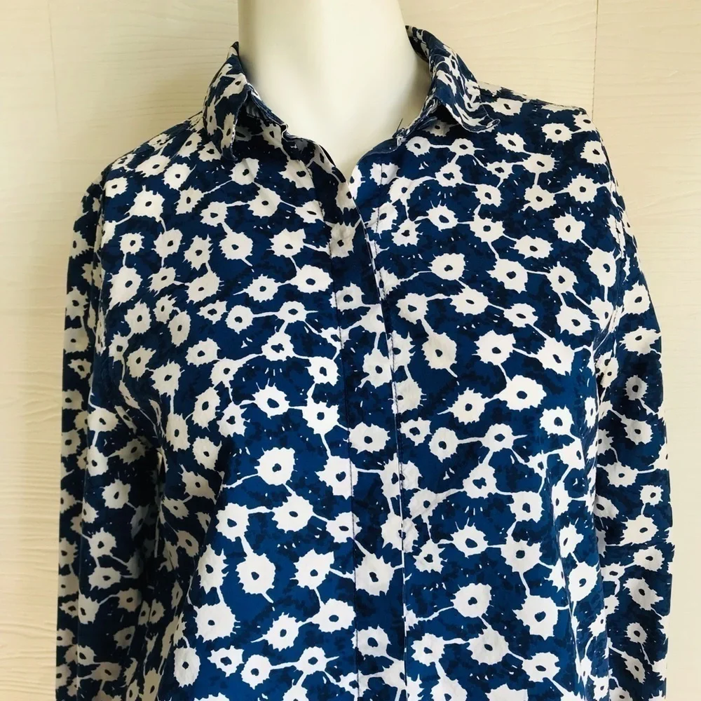 KATE SPADE SATURDAY BLUE WHITE BUTTON DOWN SHIRT SIZE XS